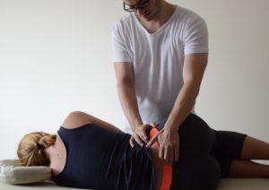 pregnancy massage lying on right side